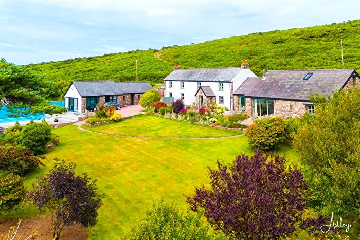 4 Bedroom Detached House For Sale In Reynoldston, Swansea, SA3