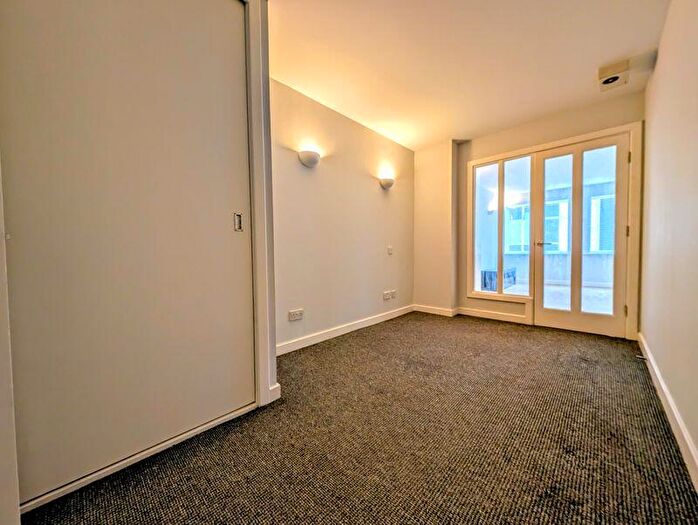 1 Bedroom Flat For Sale In Park Row, Leeds, LS1