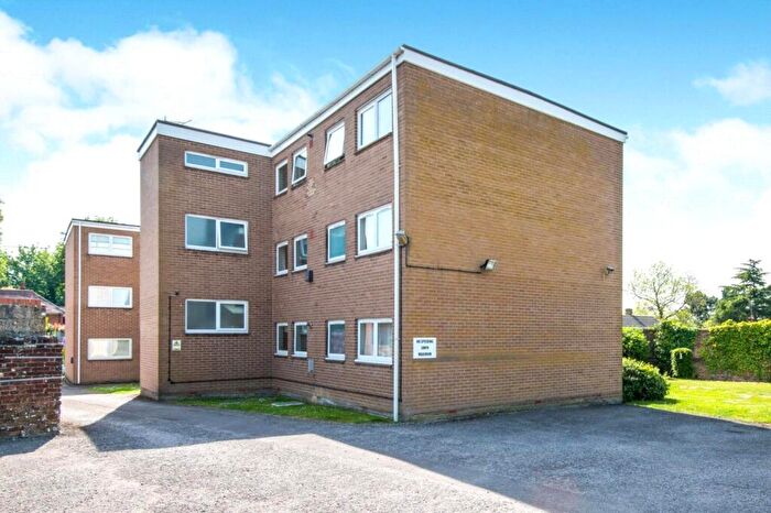 2 Bedroom Apartment For Sale In Church Road, Bishopstoke, Eastleigh, SO50