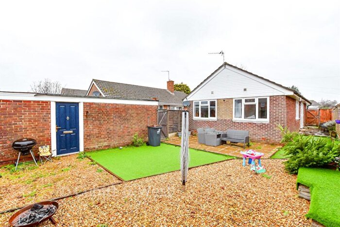 3 Bedroom Detached Bungalow For Sale In Manor Gardens, Southbourne, Hampshire, PO10