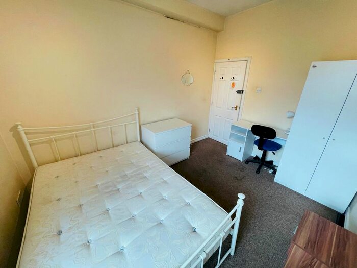 1 Bedroom Property To Rent In Lovatt Street, Stoke-On-Trent, ST4