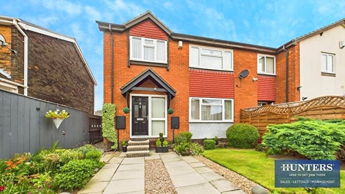 4 Bedroom Semi-Detached House For Sale In Bathgate Square, Town End Farm, Sunderland, SR5