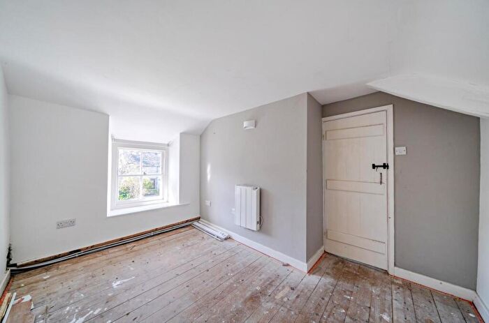 2 Bedroom Cottage For Sale In Bell Street, Swanage, BH19 - Photo 7
