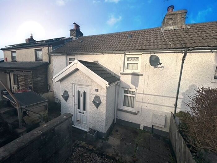 3 Bedroom Terraced House For Sale In Swansea Road, Waunarlwydd, Swansea, SA5
