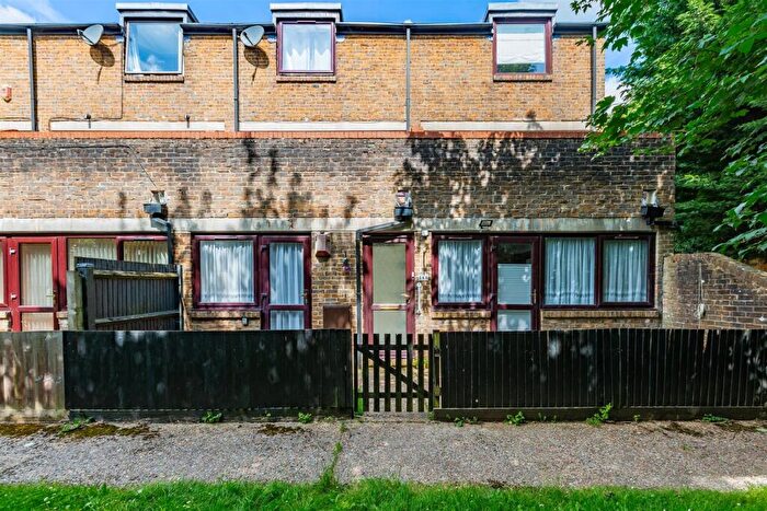 1 Bedroom Apartment To Rent In Bazes Shaw, New Ash Green, DA3