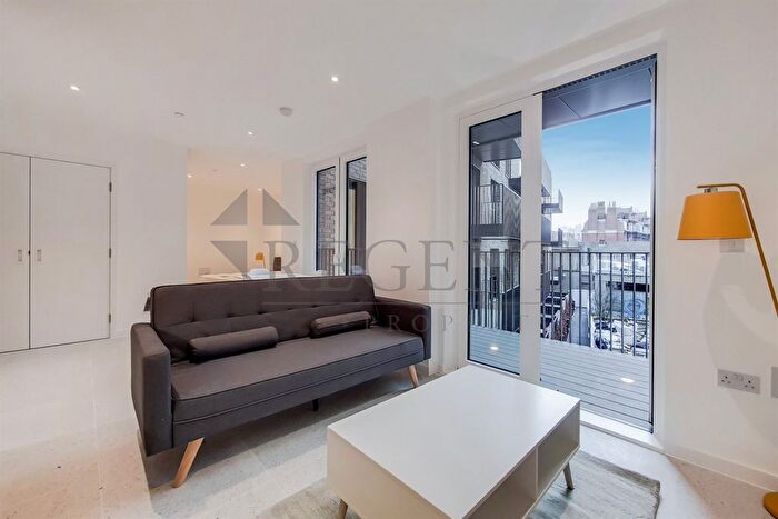 Studio To Rent In Jacquard Point, Tapestry Way, E1