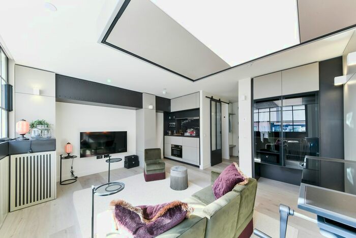 Studio To Rent In Empire Way, Wembley, HA9