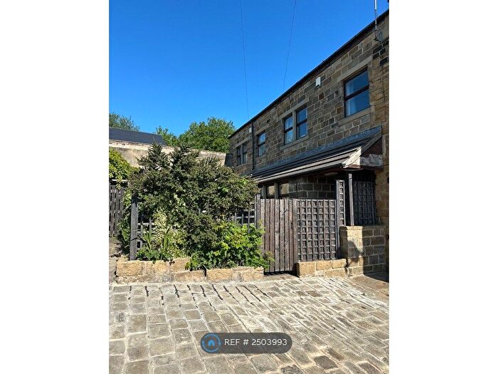 2 Bedroom Terraced House To Rent In Lane End, Pudsey, LS28