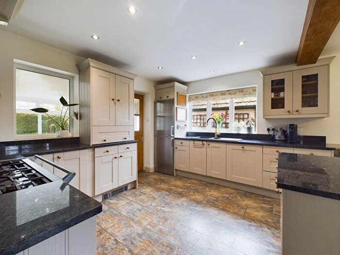 4 Bedroom Detached House For Sale In Mill Lane, Woodhall Spa, LN10