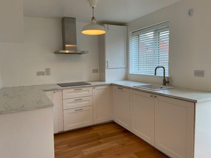 3 Bedroom Semi-Detached House To Rent In Clovelly Drive, Peterborough, Cambridgeshire, PE7