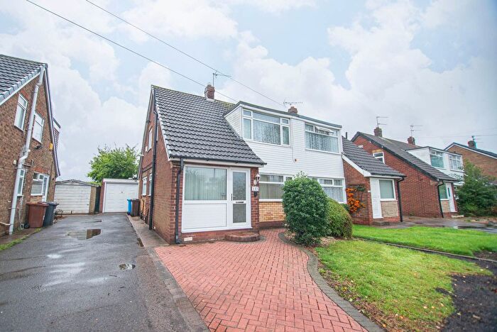 2 Bedroom Semi-Detached House To Rent In Compass Road, Hull, HU6