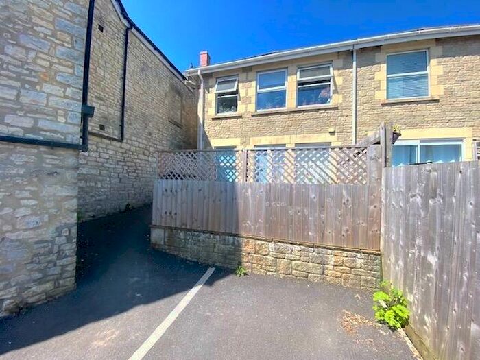 1 Bedroom Flat To Rent In High Street, Paulton, BS39