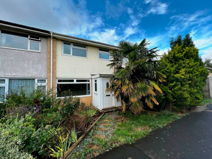 3 Bedroom Terraced House To Rent In Manor Close, Cirencester, GL7