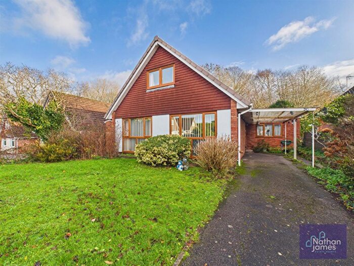 4 Bedroom Detached Bungalow For Sale In Castle Lea, Caldicot, NP26