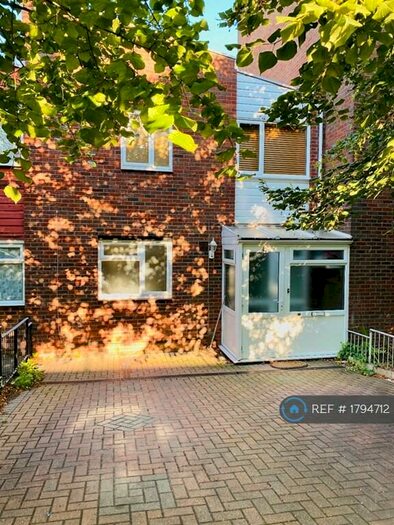 4 Bedroom Terraced House To Rent In Silverdale, London, SE26