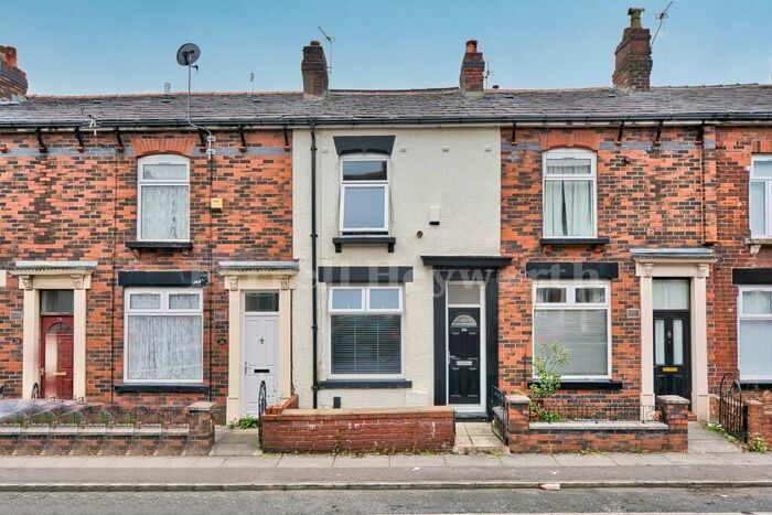 2 Bedroom House To Rent In Beatrice Road, Bolton, BL1