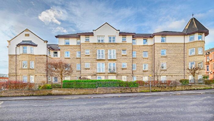 2 Bedroom Flat To Rent In Johnstone Drive, Rutherglen, South Lanarkshire, G73