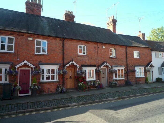 3 Bedroom Cottage To Rent In Warwick Road, Henley-In-Arden, B95