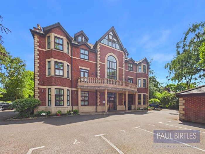2 Bedroom Flat For Sale In Village Court, Carrington Road, Flixton, Trafford, M41