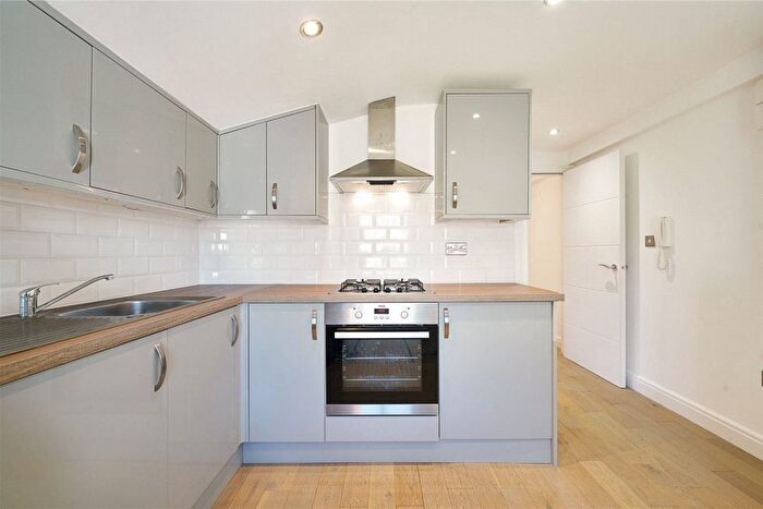 Studio To Rent In Hillfield Road, West Hampstead, NW6