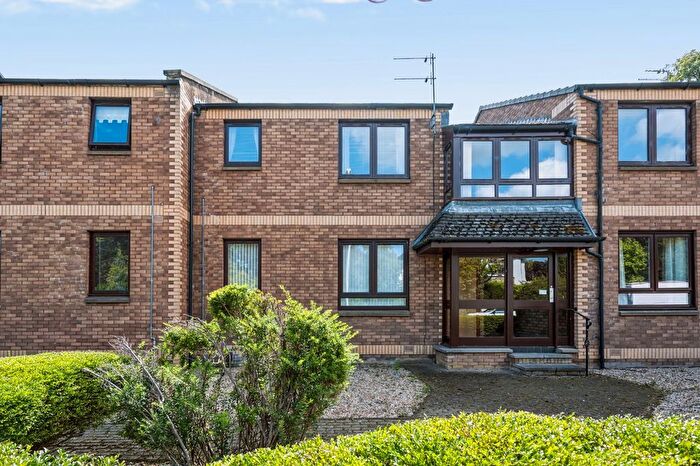 2 Bedroom Flat For Sale In Main Street, Brightons, FK2