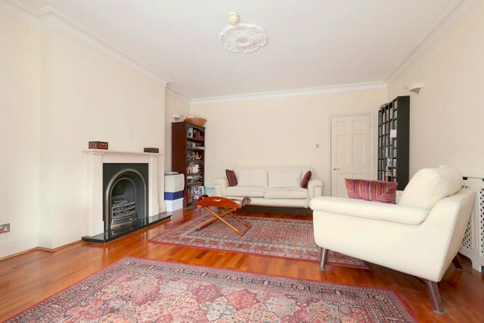 1 Bedroom Flat To Rent In Gloucester Place, London, W1U