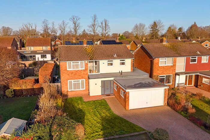 4 Bedroom Detached House For Sale In Woodfield Drive, Hemel Hempstead, HP3