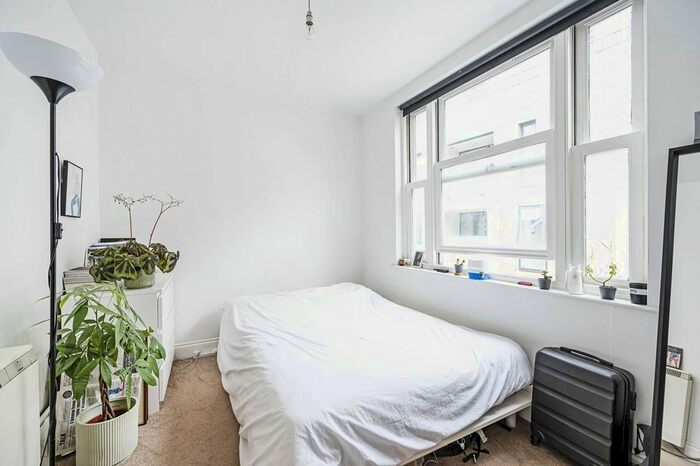 2 Bedroom Flat To Rent In Austin Street, Shoreditch, London, E2
