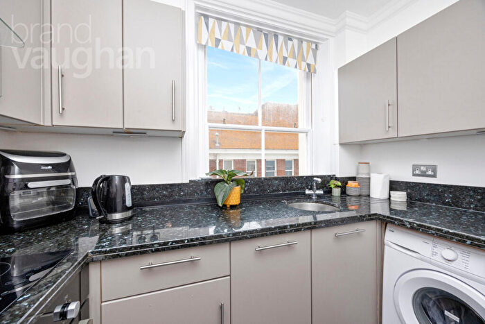 2 Bedroom Flat For Sale In Marine Parade, Brighton, East Sussex, BN2