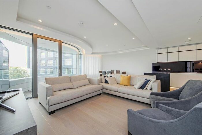 3 Bedroom Flat To Rent In Tower Two, The Corniche, London, SE1