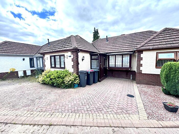 2 Bedroom Bungalow For Sale In Moorbrooke Close, Nuneaton, CV10