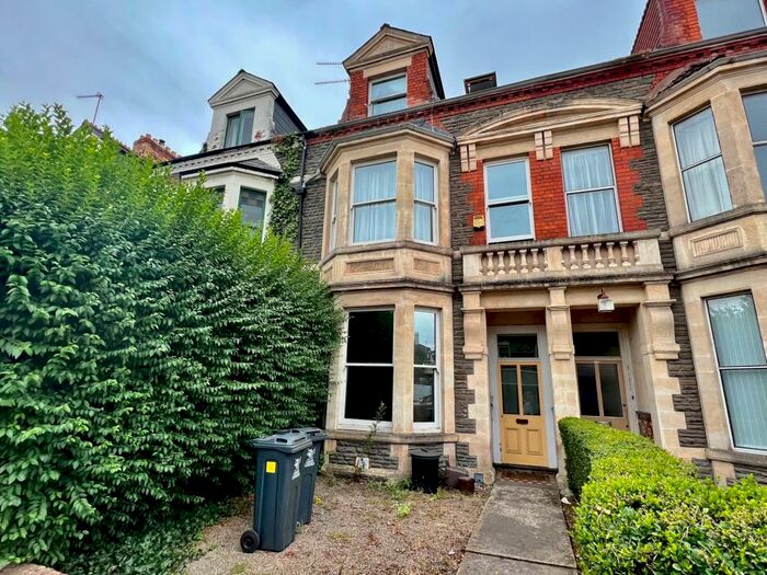 3 Bedroom Apartment To Rent In Romilly Crescent, Pontcanna, CF11