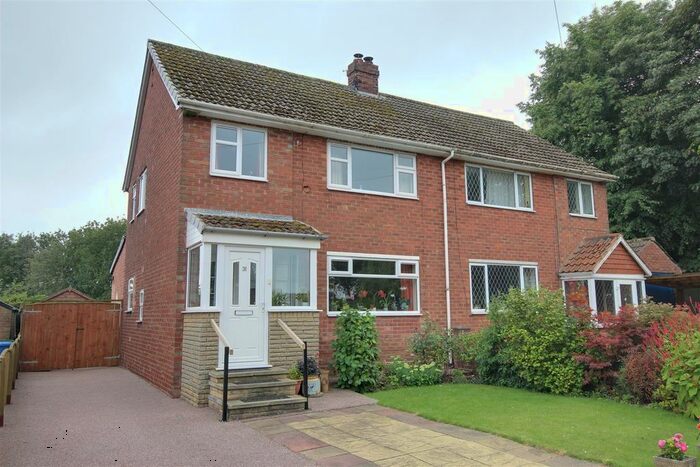 3 Bedroom Semi-Detached House For Sale In White Gap Road, Little Weighton, Cottingham, HU20