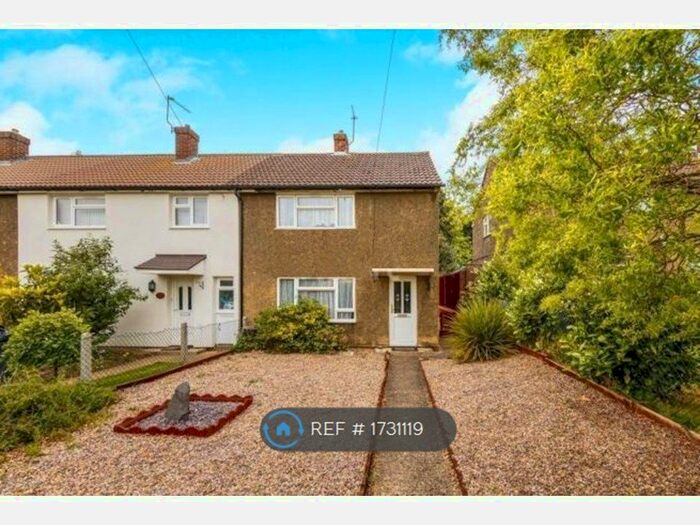 2 Bedroom Semi-Detached House To Rent In Walkern Road, Stevenage, SG1