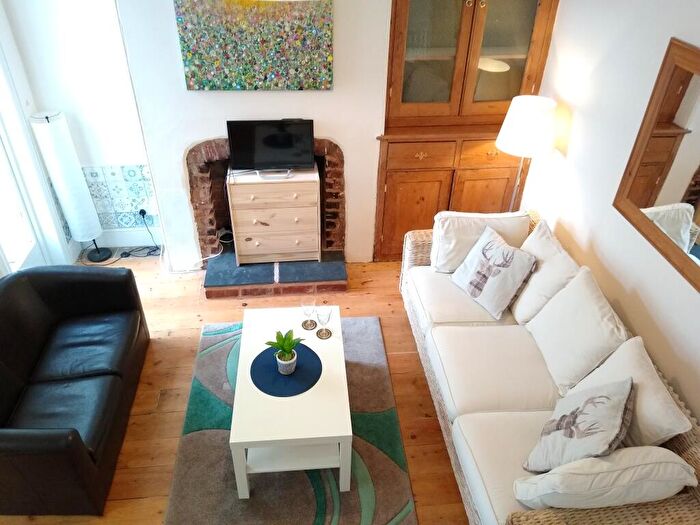 4 Bedroom Terraced House To Rent In Elton Road, Exeter, EX4