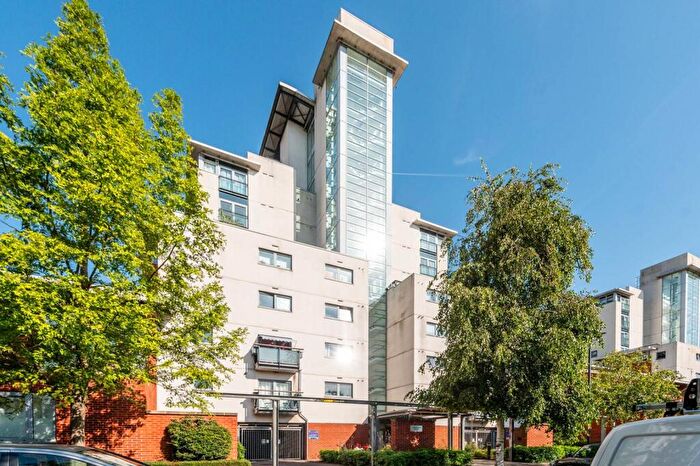 1 Bedroom Flat To Rent In Erebus Drive, Thamesmead, London, SE28