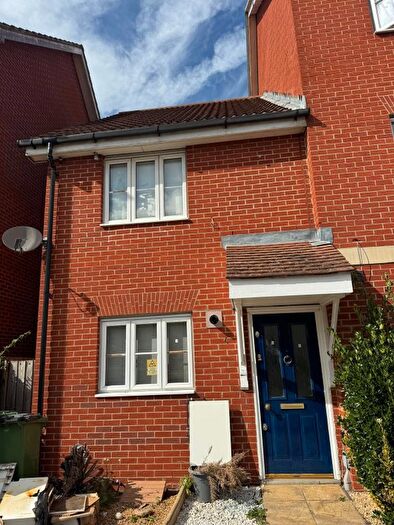 2 Bedroom End Of Terrace House To Rent In Battery Road, Thamesmead, SE28