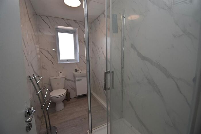 2 Bedroom Flat To Rent In Bath Street, Leamington Spa, CV31