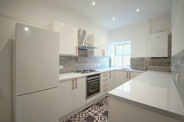 6 Bedroom Maisonette To Rent In Cheltenham Road, Montpelier, Bristol, BS6