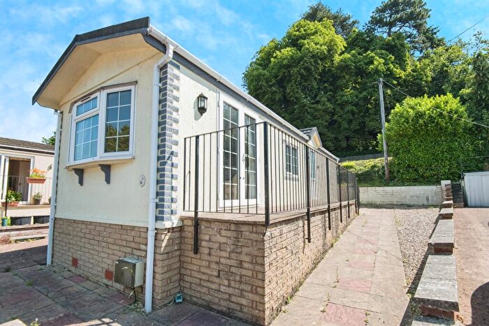 2 Bedroom Park Home For Sale In Underhill Park, Tiverton, EX16