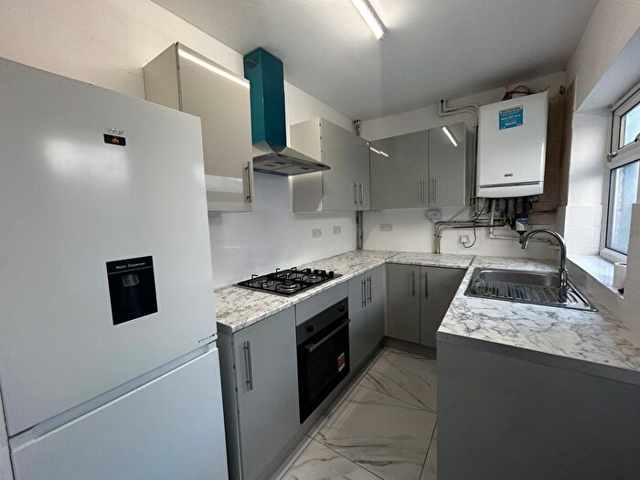 2 Bedroom Terraced House To Rent In Cuthbert Road, Birmingham, B18