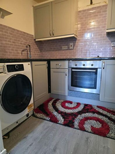 1 Bedroom Flat To Rent In Harts Lane, Barking, IG11