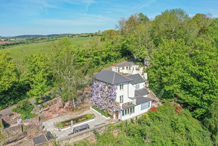 4 Bedroom Detached House For Sale In Hoarwithy, Hereford, HR2