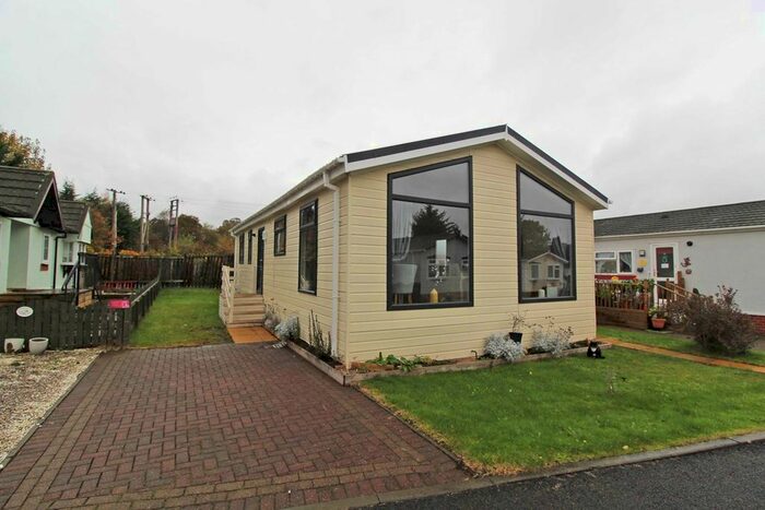 2 Bedroom Mobile/park Home For Sale In Beechtree Park Homes, Denny, Fakirk FK6