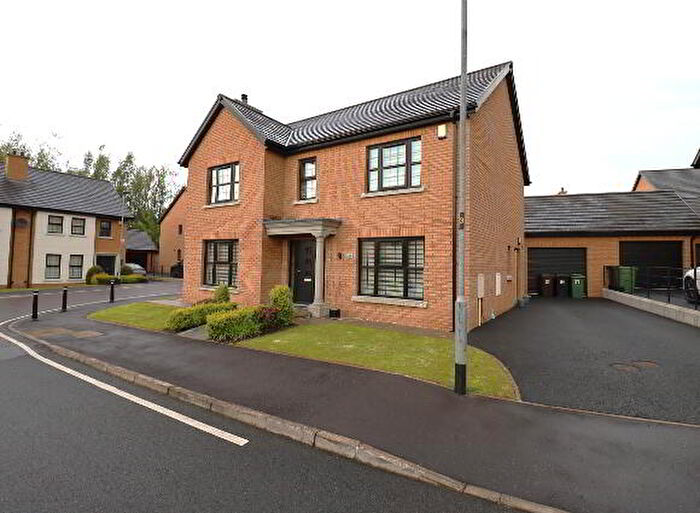 4 Bedroom Detached House For Sale In Strawberry Hill Lane, Lisburn, BT27