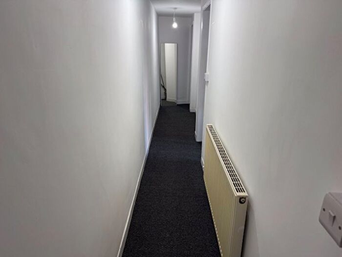 1 Bedroom Flat To Rent In Park Street, Madeley, Telford, TF7