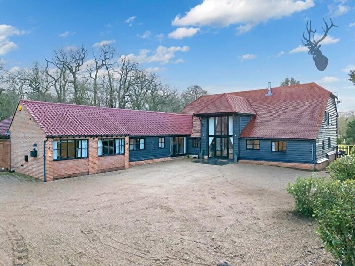 4 Bedroom Barn Conversion For Sale In Mount Road, Theydon Garnon, Epping, CM16