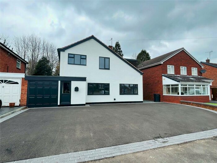 4 Bedroom Detached House For Sale In Croft Road, Atherstone, CV9