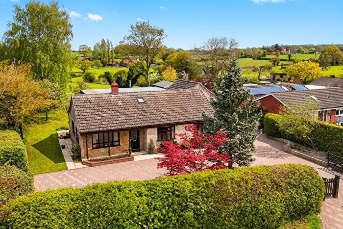 4 Bedroom Chalet For Sale In Long Lane, Flordon, Norwich, NR15