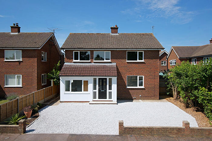 4 Bedroom Detached House For Sale In Northampton Road | Bromham | Beds | Refitted, MK43